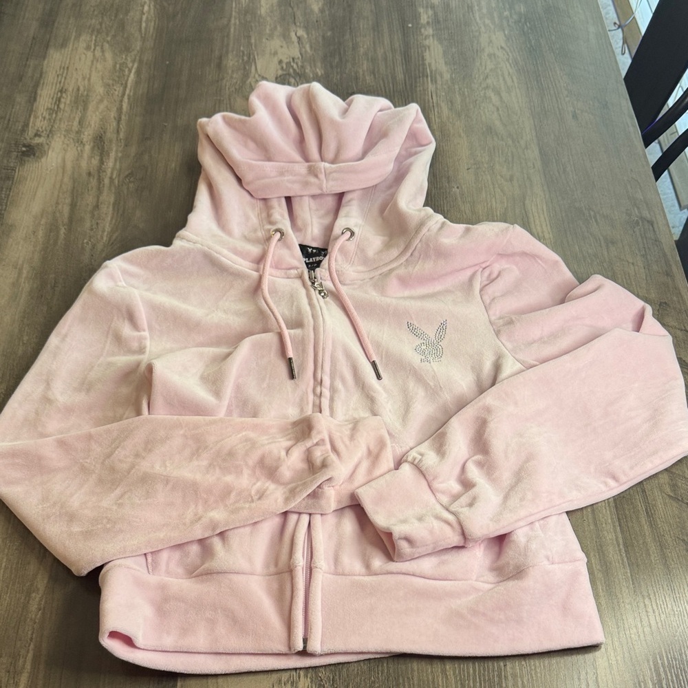90’s PLAYBOY Pink Rhinestone Velour Cropped Hooded Sweatshirt - Picture 6 of 6